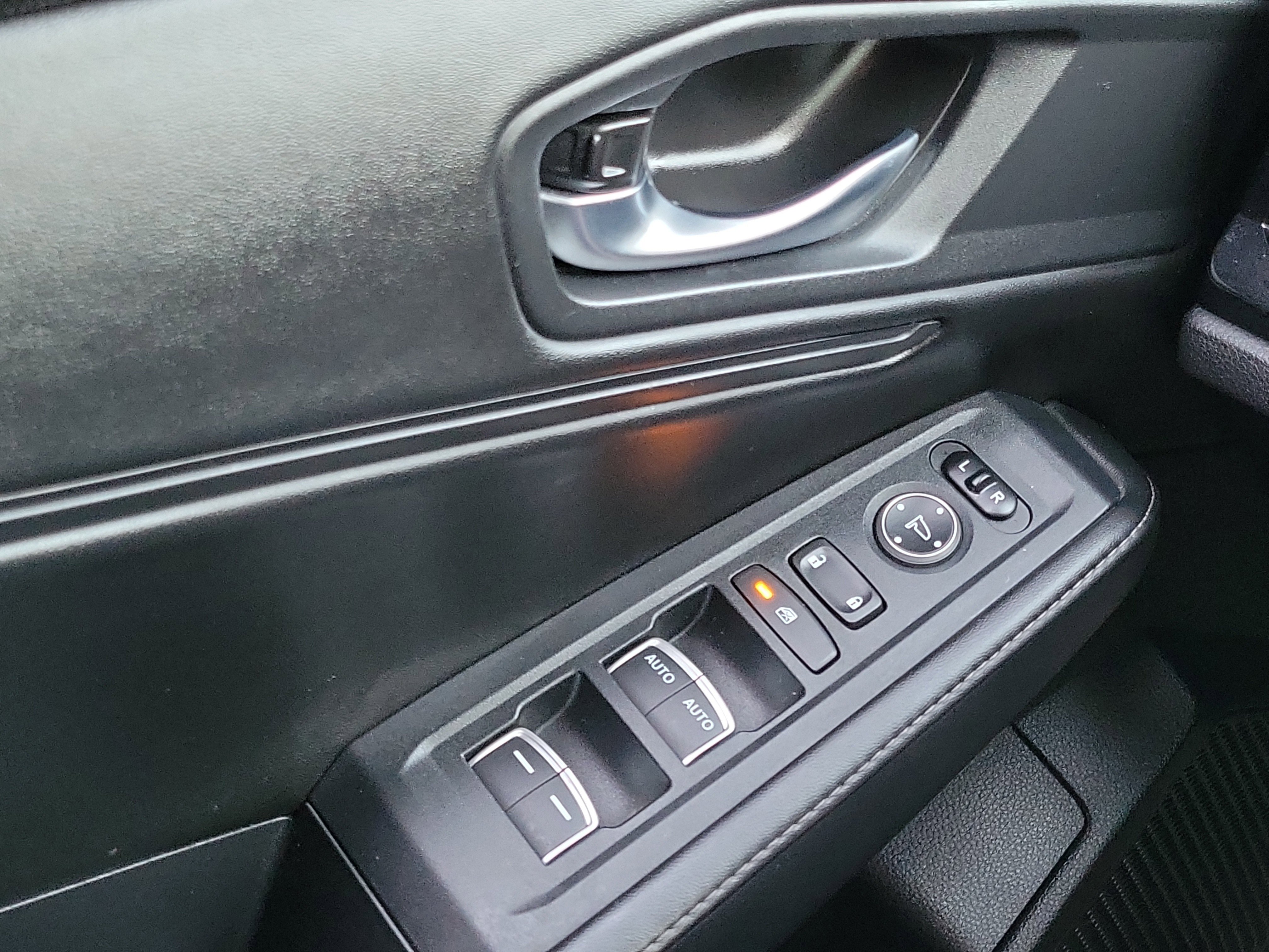 Used 2023 Honda Accord Sport image 14