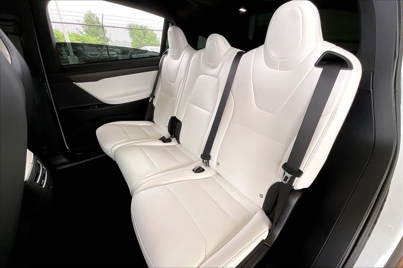 Used 2018 Tesla Model X 100D AWD/4WD image 18