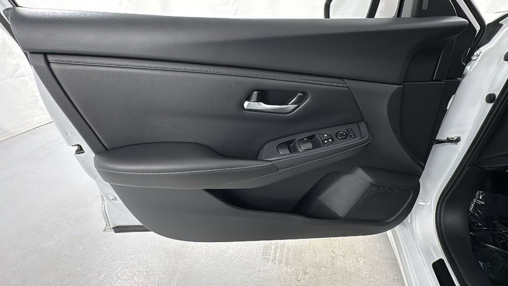 Used 2024 Nissan Sentra SV w/ All-Weather Package FWD image 16