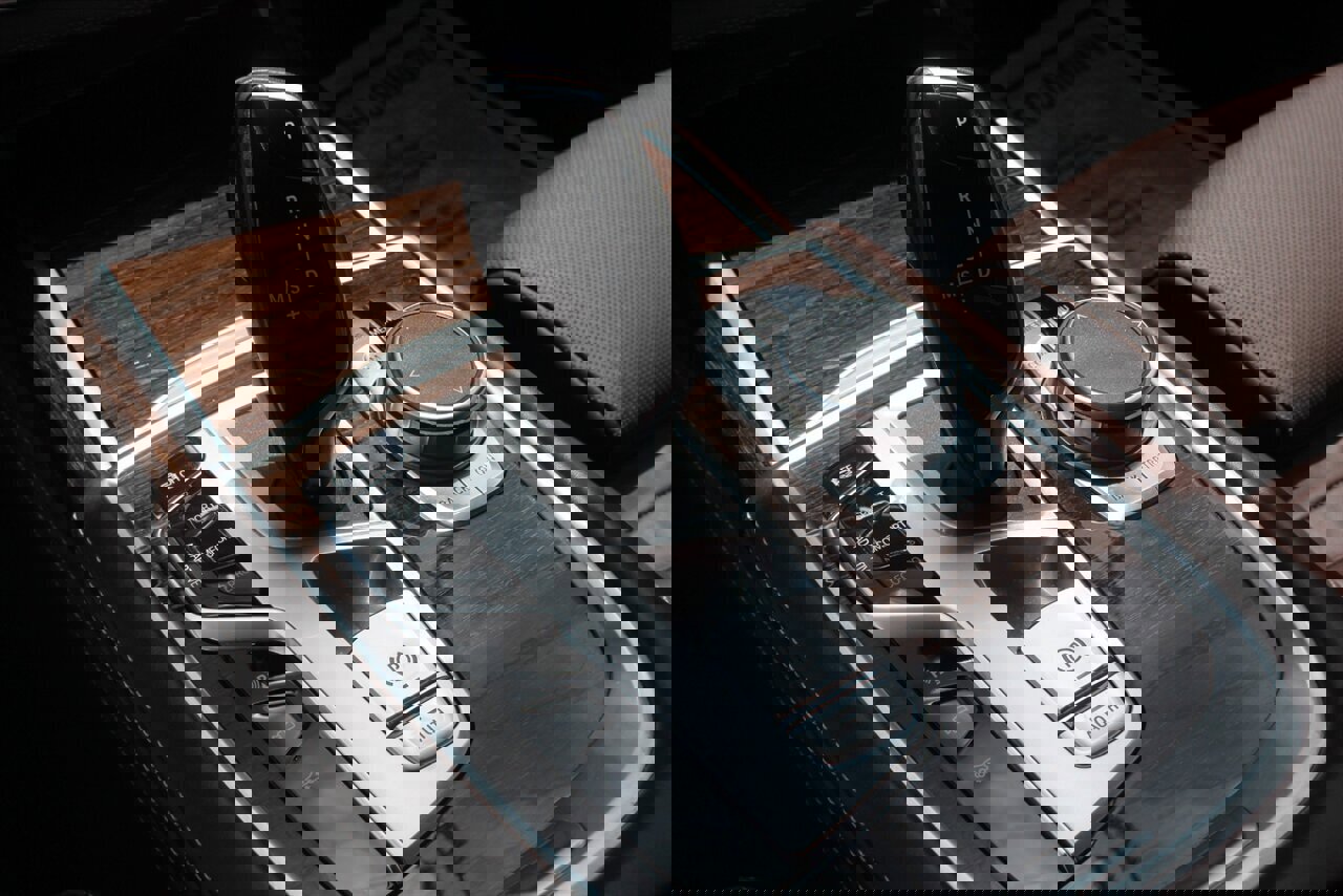 Used 2020 BMW 750i xDrive image 10