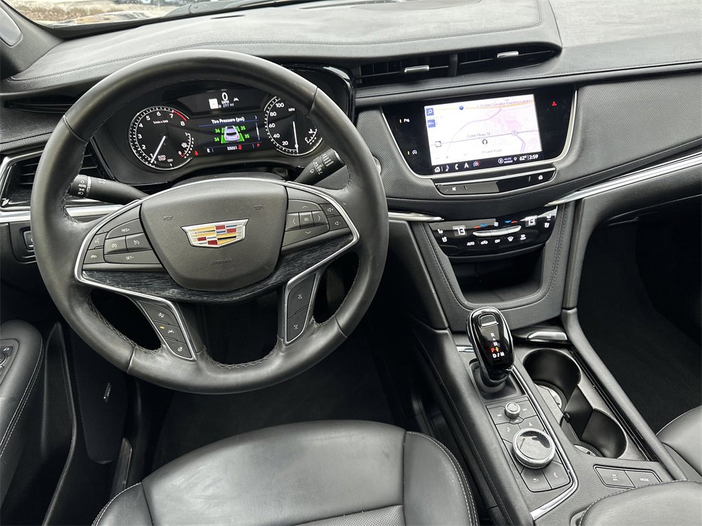 Certified 2022 Cadillac XT5 Premium Luxury w/ LPO, ONYX Package image 31