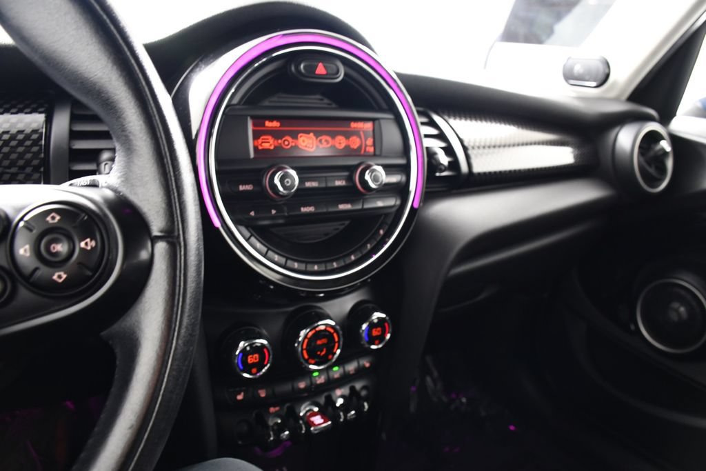 Used 2015 MINI Cooper S FWD image 31