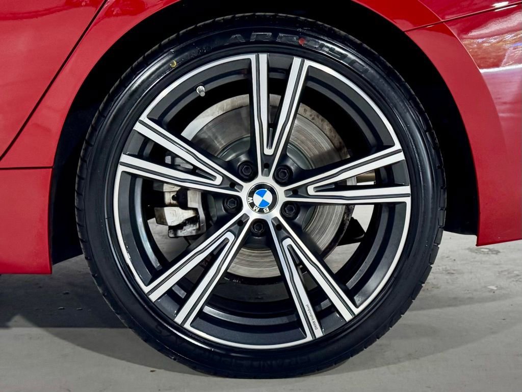 Used 2024 BMW 330i Sedan image 31