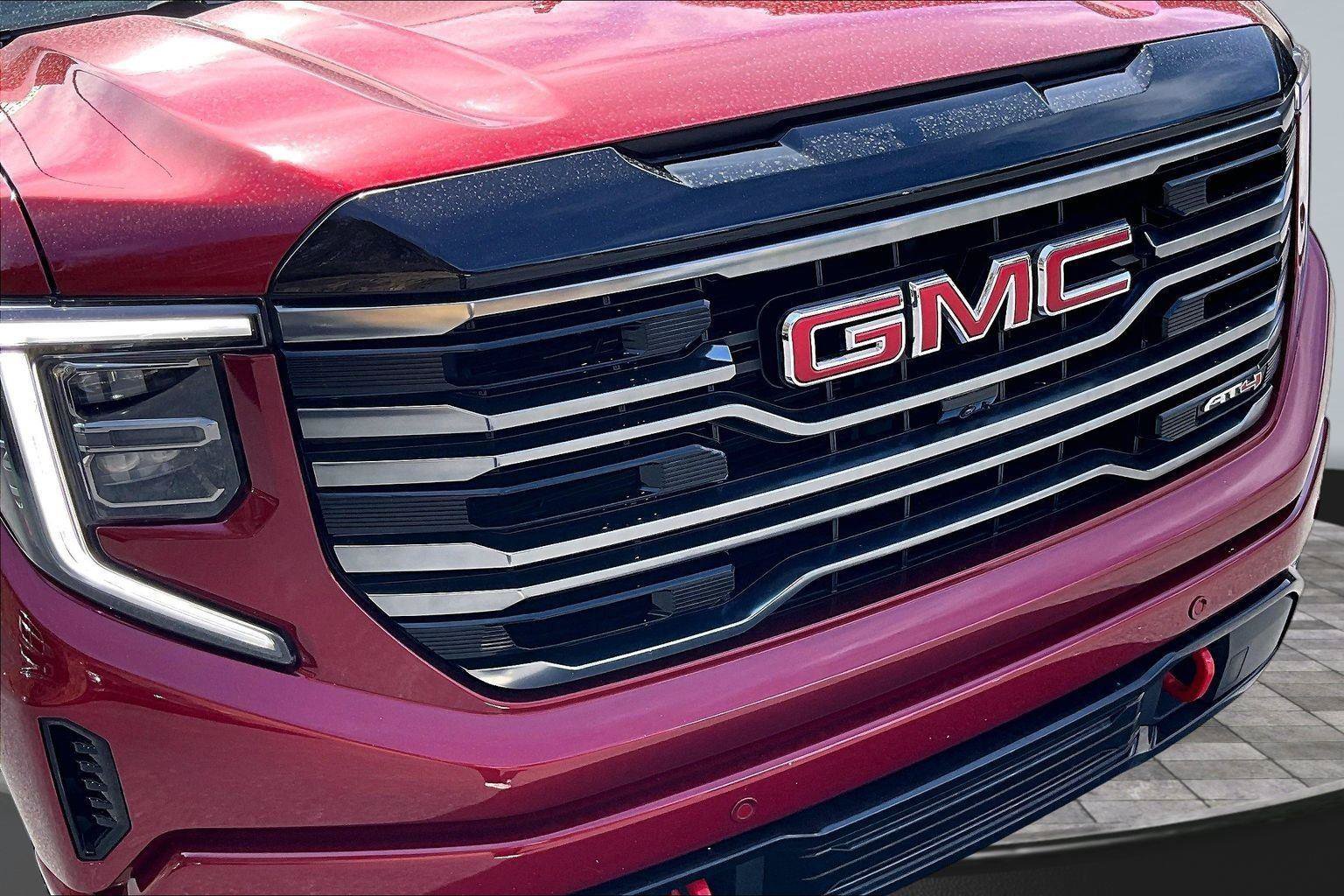Used 2025 GMC Sierra 1500 AT4 w/ AT4 Premium Package AWD/4WD image 29