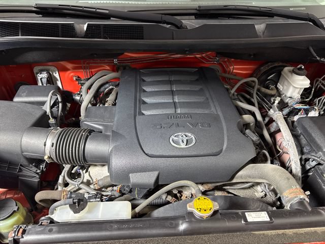 Used 2017 Toyota Tundra SR5 w/ TRD Off Road Package AWD/4WD image 39