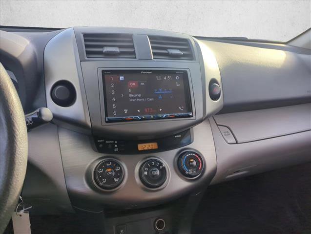 Used 2012 Toyota RAV4 FWD image 13