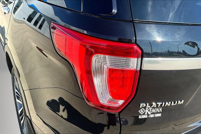 Used 2019 Ford Explorer Platinum AWD/4WD image 23