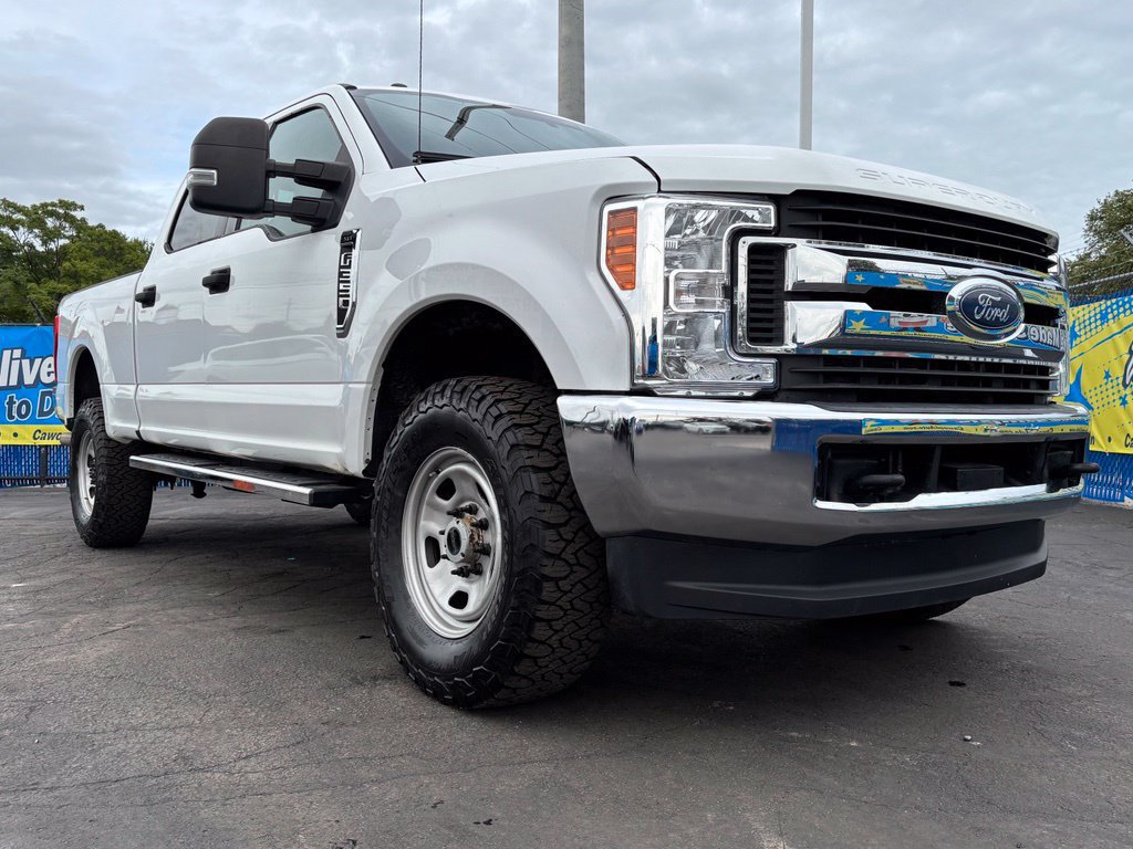 Used 2018 Ford F350 XLT w/ FX4 4x4 Off Road Package image 31