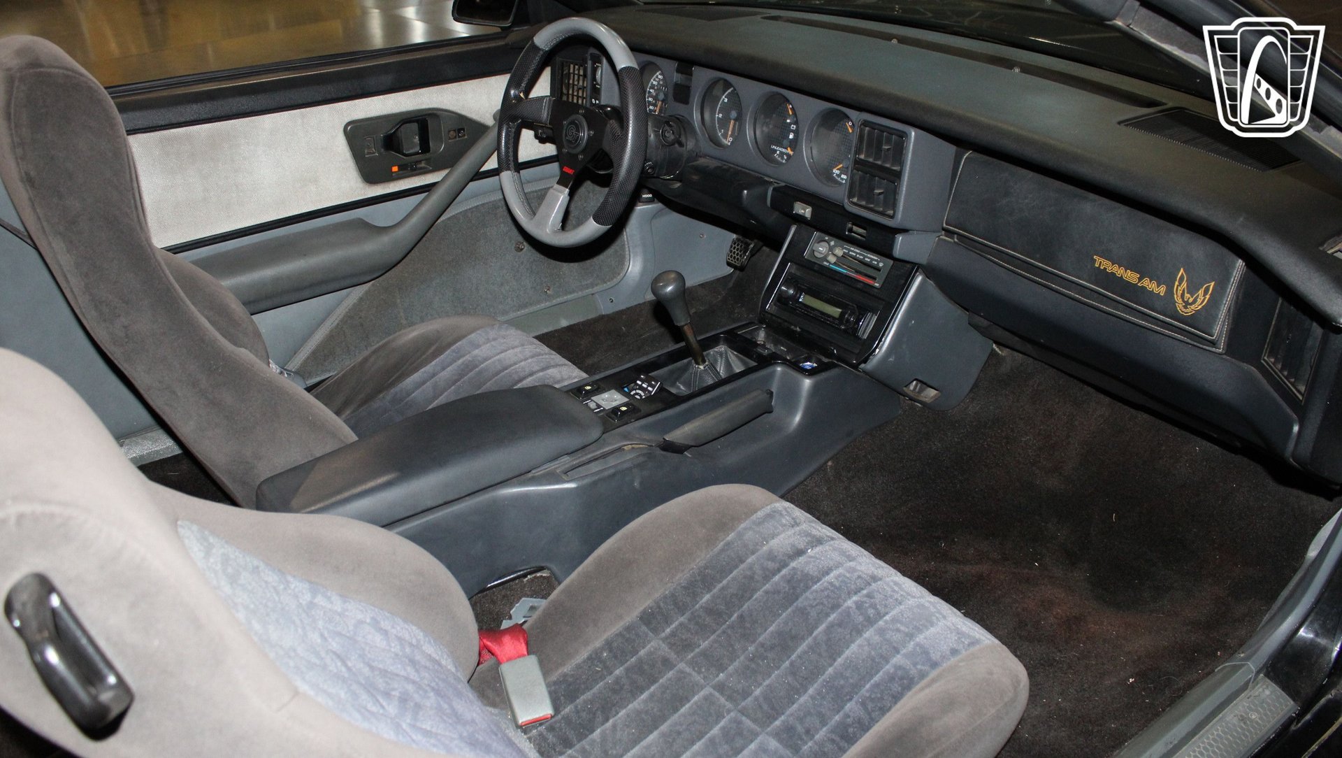Used 1992 Pontiac Firebird Convertible RWD image 8