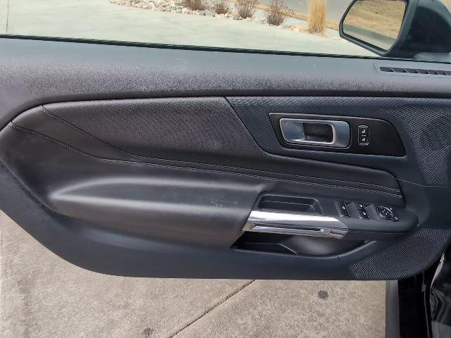 Used 2024 Ford Mustang Premium image 10