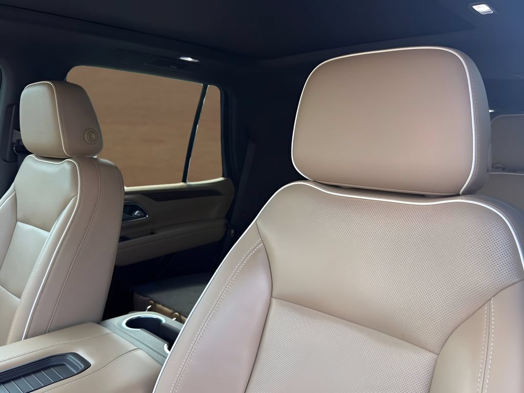 Used 2021 Chevrolet Tahoe Premier w/ Texas Edition RWD image 15