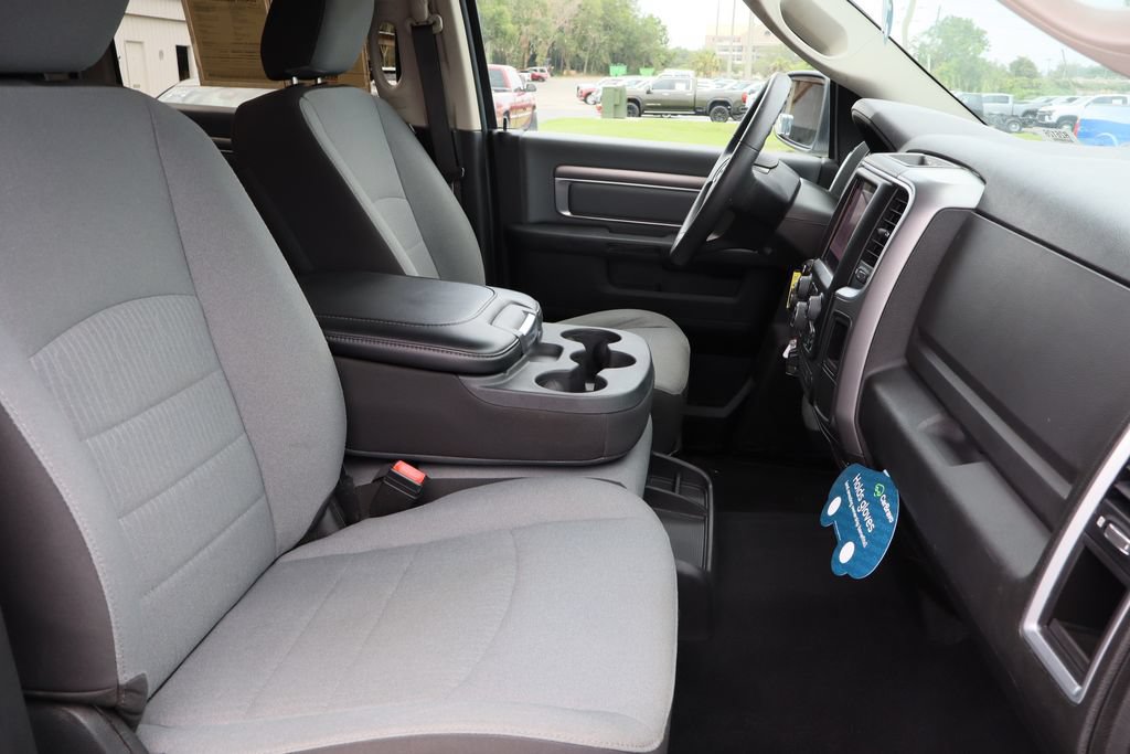 Used 2022 RAM 1500 Classic SLT w/ Electronics Group AWD/4WD image 26