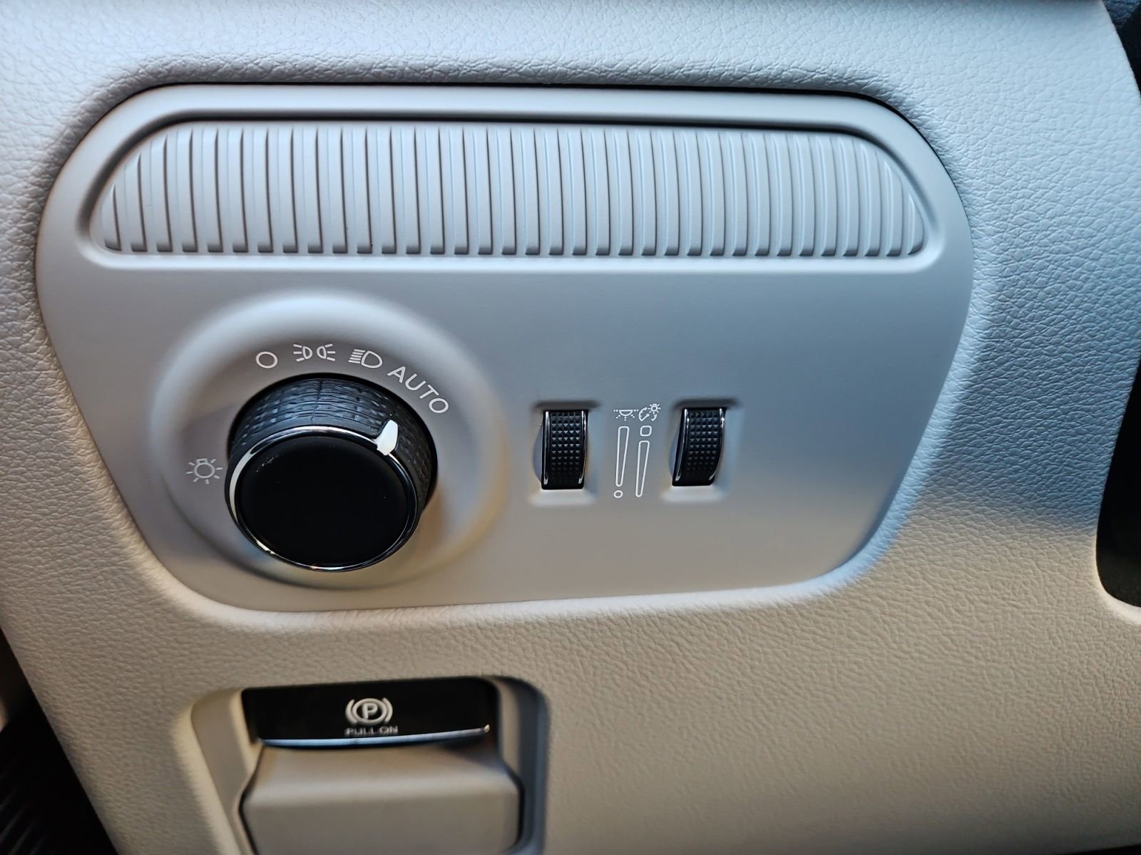 New 2026 Jeep Grand Wagoneer Summit image 24