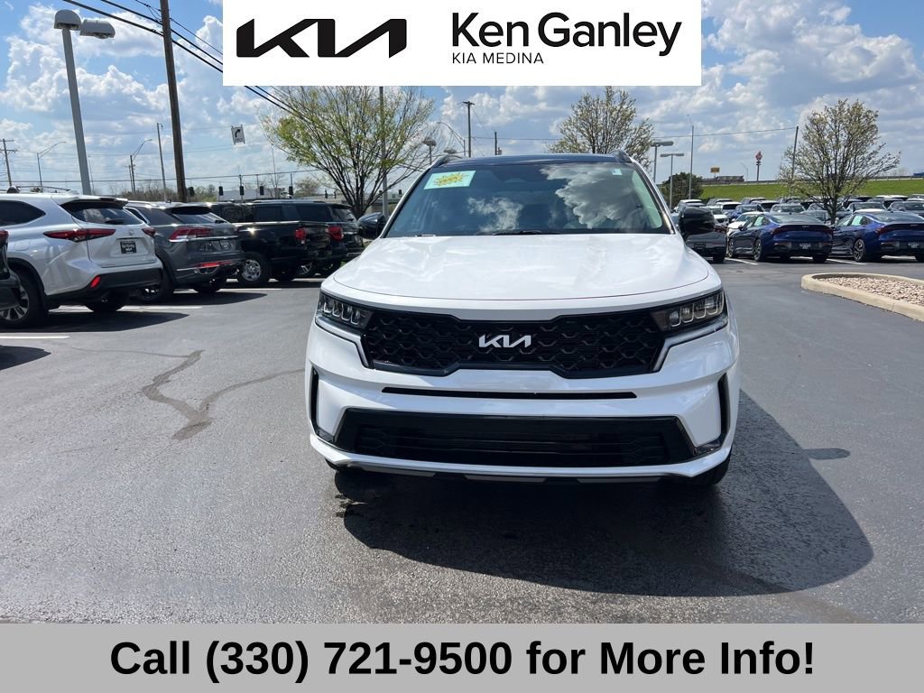 Certified 2023 Kia Sorento S w/ Panoramic Sunroof Package FWD image 4