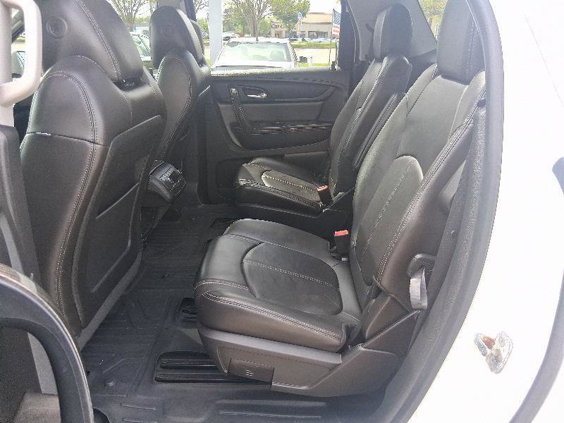Used 2016 GMC Acadia SLT w/ Open Road Package image 21