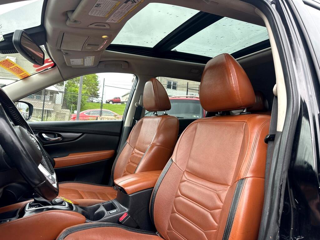Used 2018 Nissan Rogue SL w/ Premium Package image 14