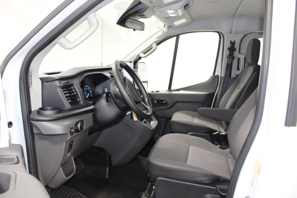 Used 2023 Ford Transit 350 XLT image 21