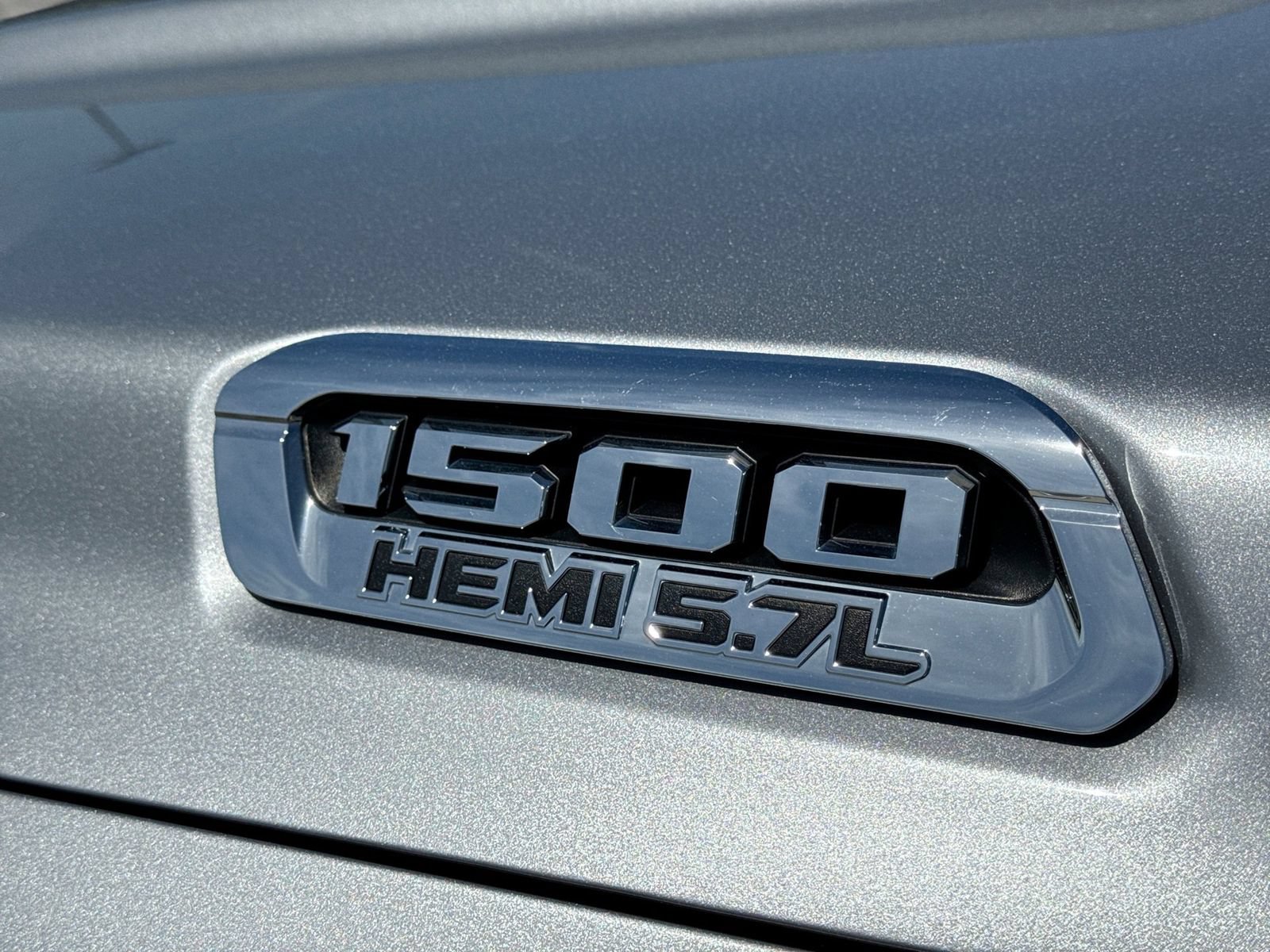 Used 2021 RAM 1500 Laramie AWD/4WD image 15