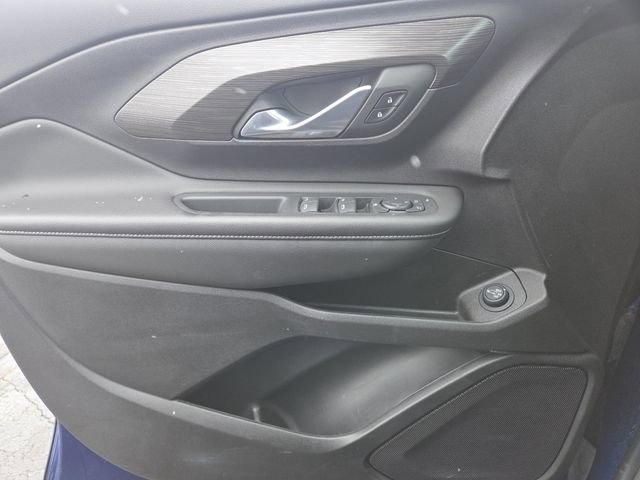 Used 2022 GMC Terrain SLE w/ Driver Convenience Package image 32