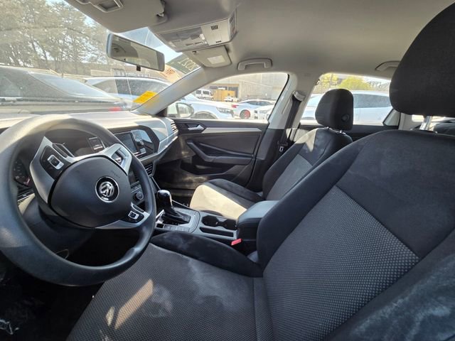 Used 2021 Volkswagen Jetta S w/ Driver Assistance Package image 10