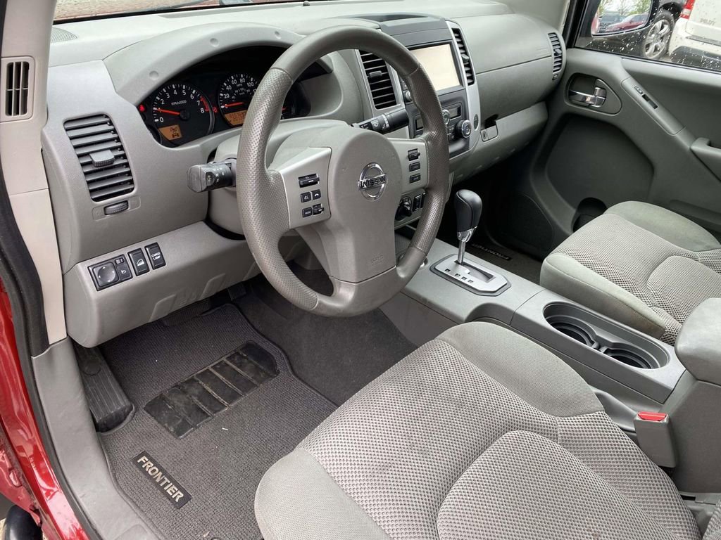 Used 2021 Nissan Frontier SV AWD/4WD image 19