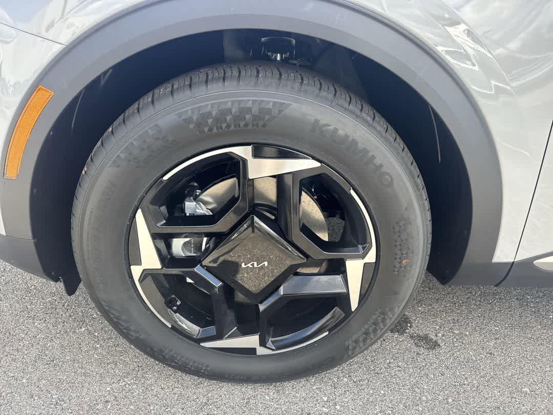 New 2026 Kia Sportage EX image 10