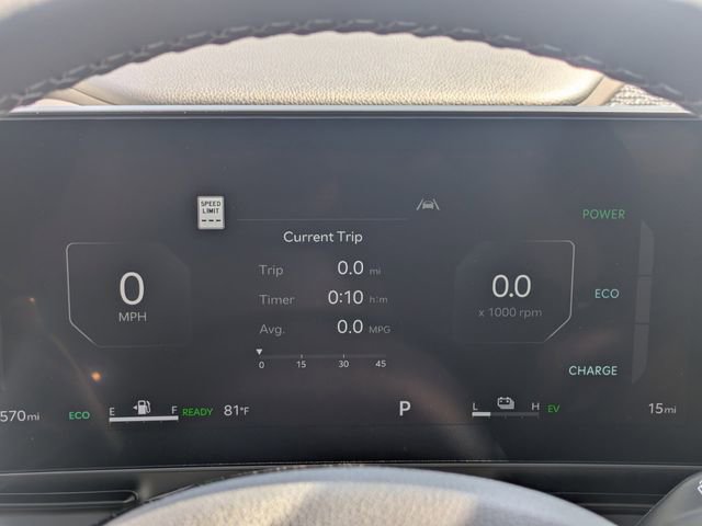 New 2026 Kia Carnival SX FWD image 32