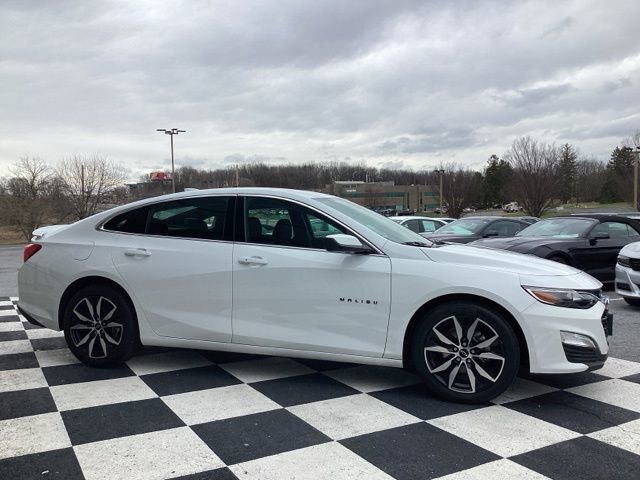 Used 2024 Chevrolet Malibu RS FWD image 5
