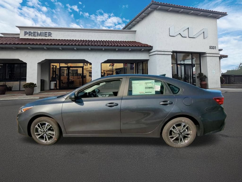 Certified 2024 Kia Forte LXS w/ LXS Technology Package FWD image 5