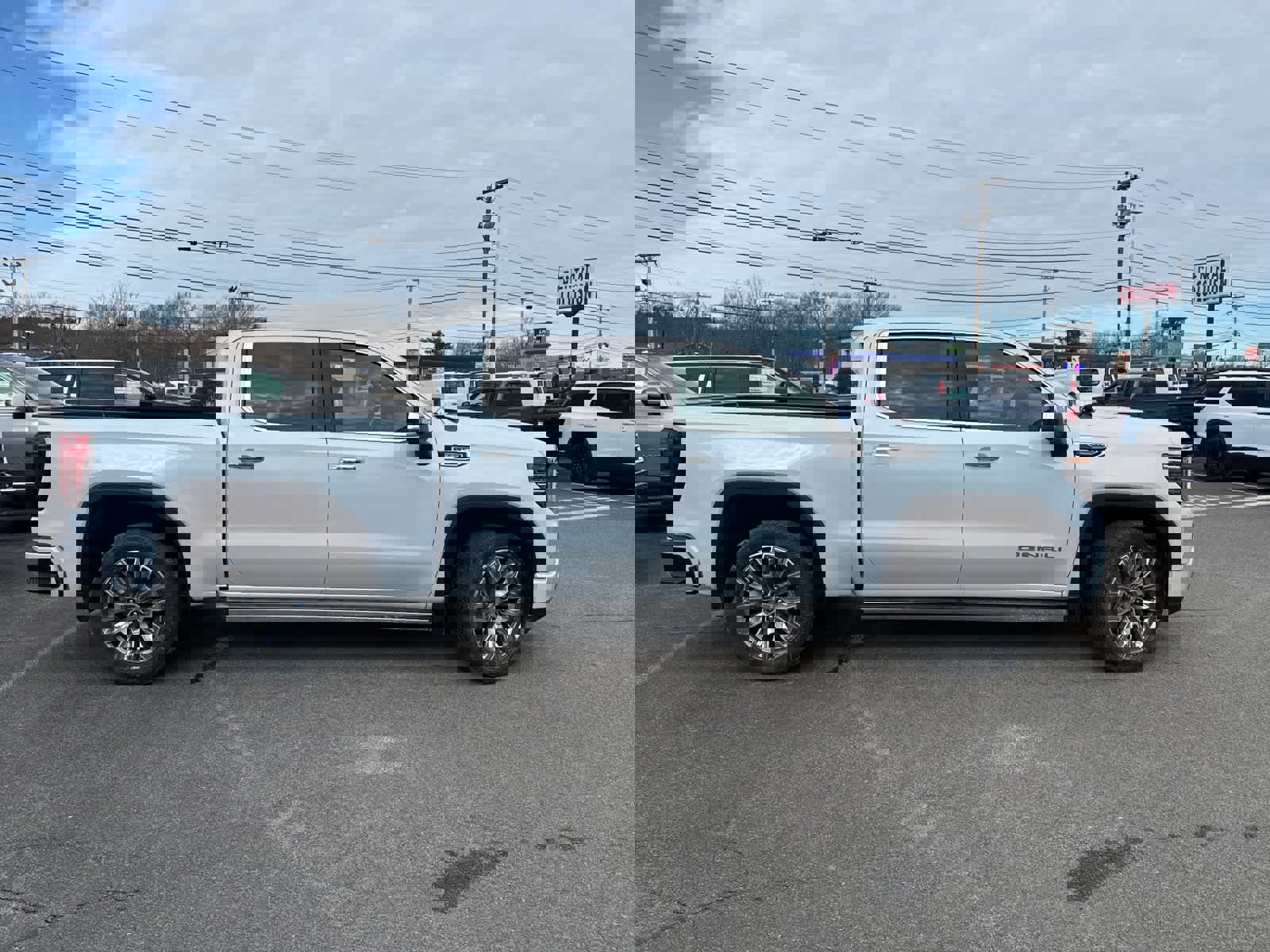 New 2026 GMC Sierra 1500 Denali w/ Denali Reserve Package image 8