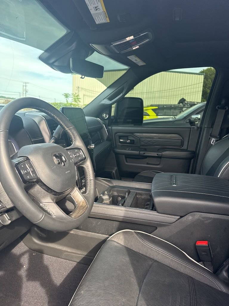 Used 2026 RAM 2500 Limited AWD/4WD image 11