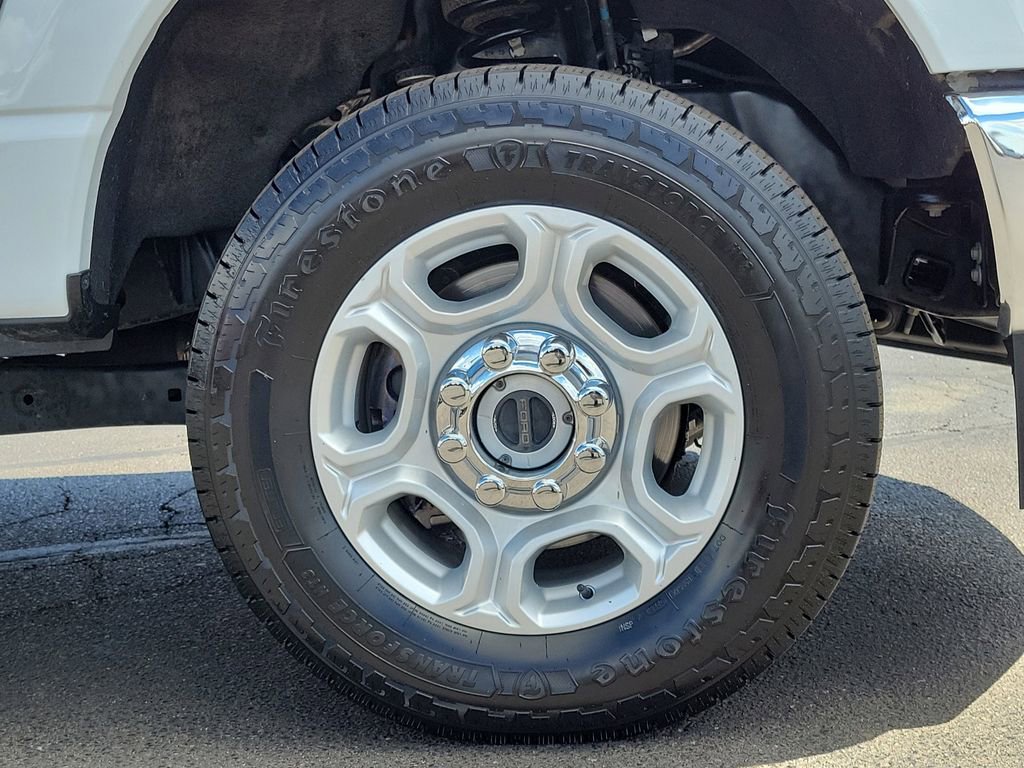 Certified 2025 Ford F250 XLT AWD/4WD image 9