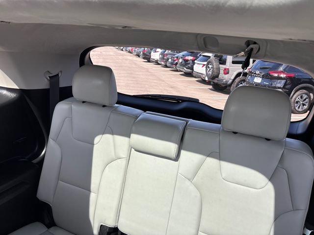 Used 2024 Kia Telluride SX Prestige AWD/4WD image 4