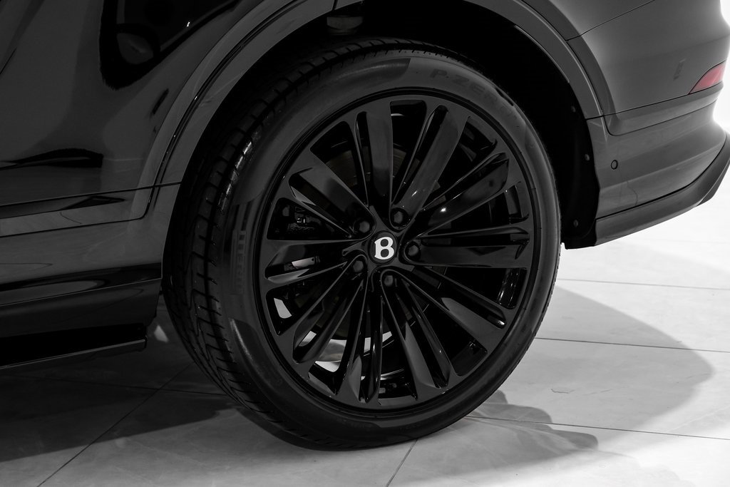 Used 2023 Bentley Bentayga Speed image 64