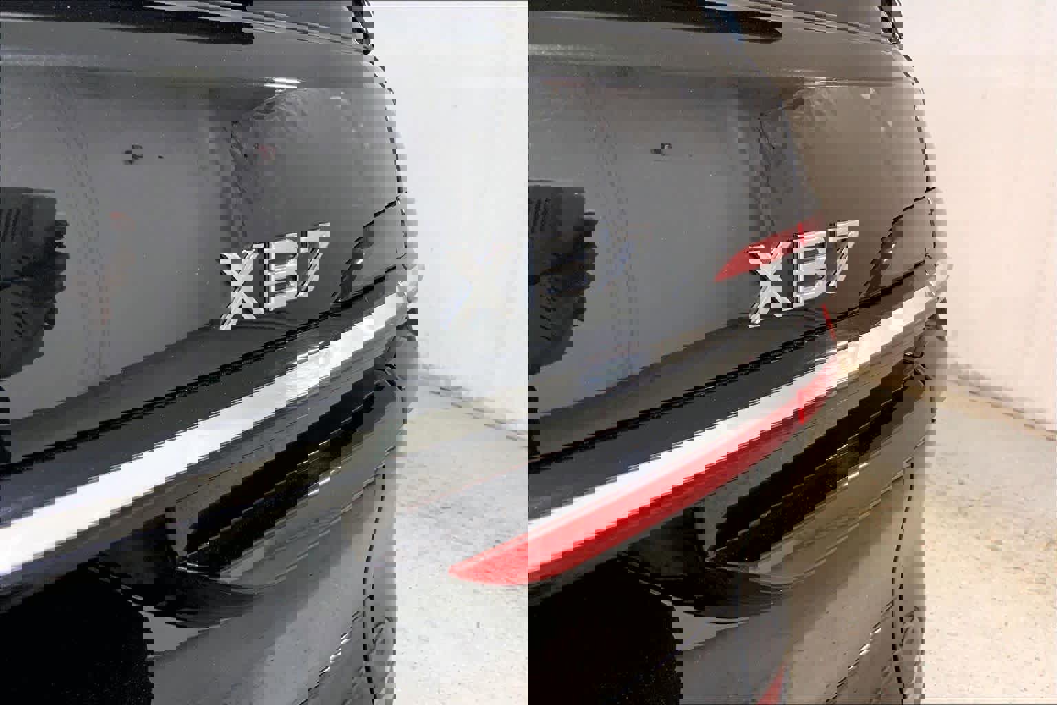 Used 2024 BMW ALPINA XB7 ALPINA XB7 image 10