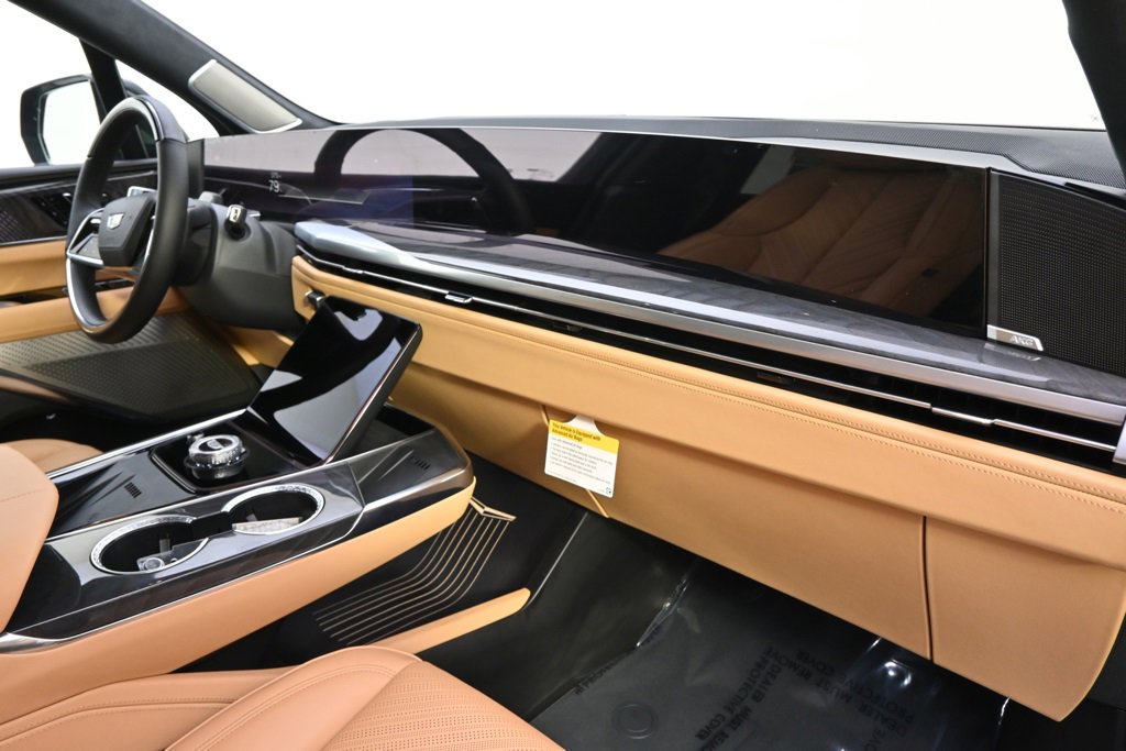 New 2025 Cadillac Escalade IQ Luxury 2 image 15