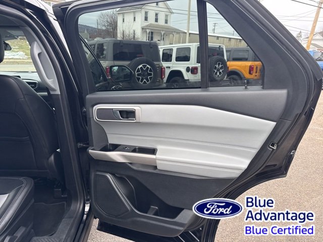 Used 2022 Ford Explorer XLT w/ Equipment Group 202A image 35