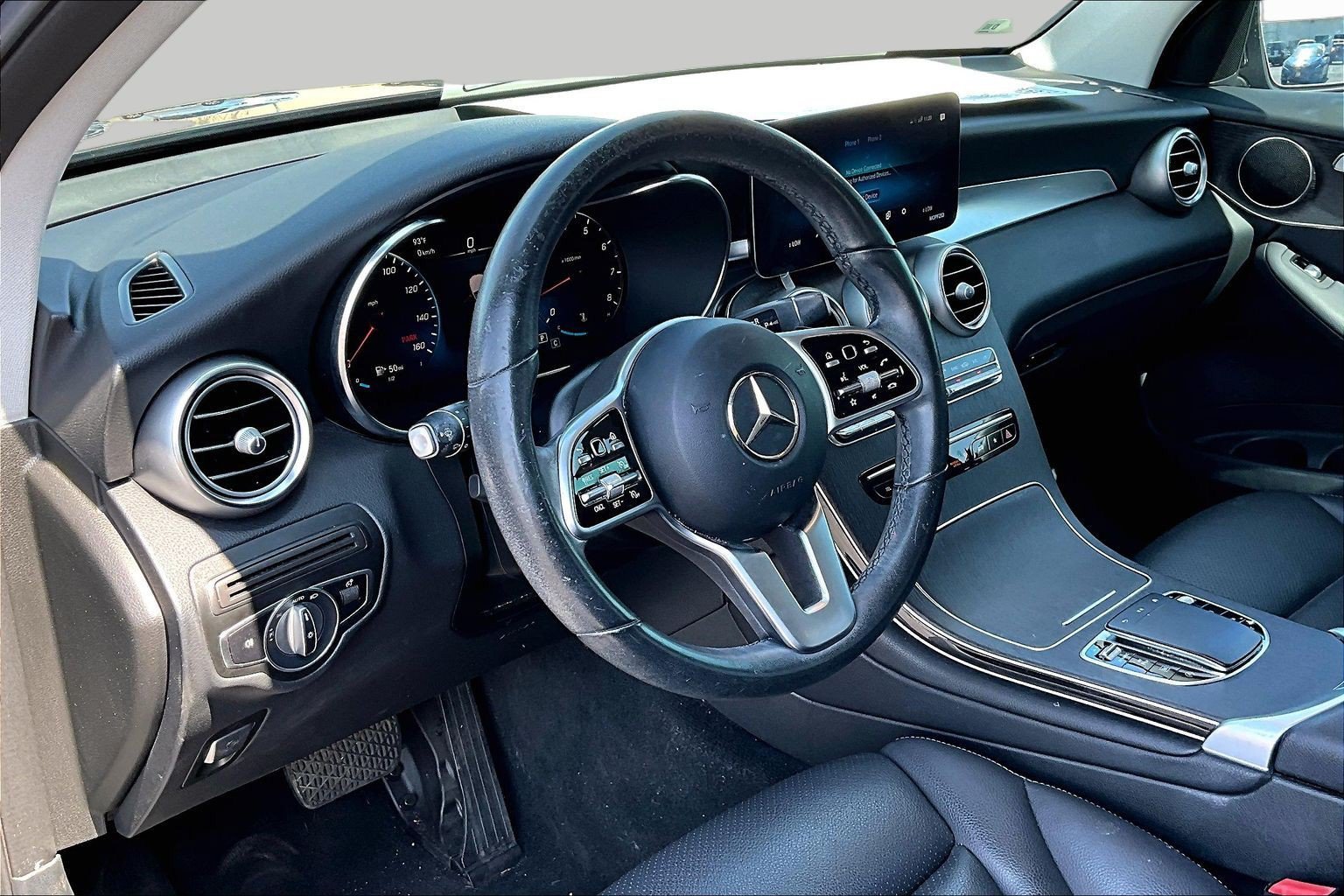 Used 2022 Mercedes-Benz GLC 300 image 9