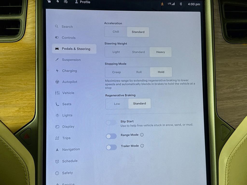 Used 2020 Tesla Model X Long Range image 25