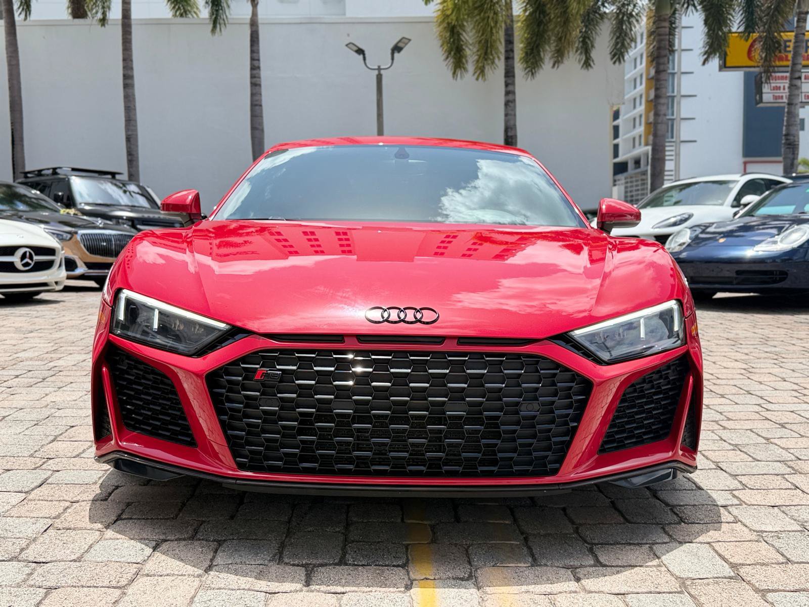 Used 2021 Audi R8 V10 RWD image 4