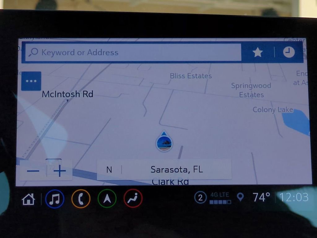 Used 2021 Chevrolet Corvette Stingray Preferred Cpe w/ Chrome Exterior Badge Package image 19