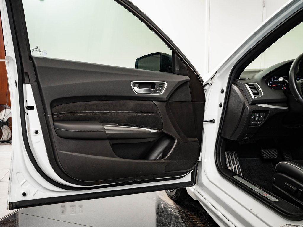 Certified 2018 Acura TLX V6 w/ Technology & A-SPEC Pkg image 24