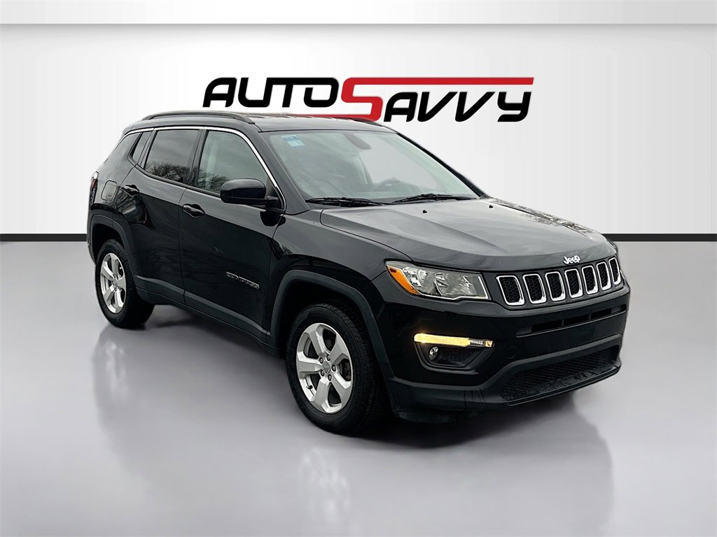 Used 2021 Jeep Compass Latitude image 1