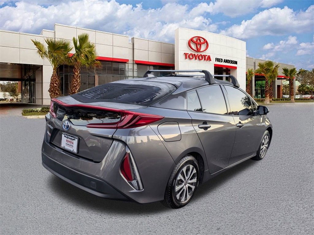 Certified 2020 Toyota Prius Prime LE image 5