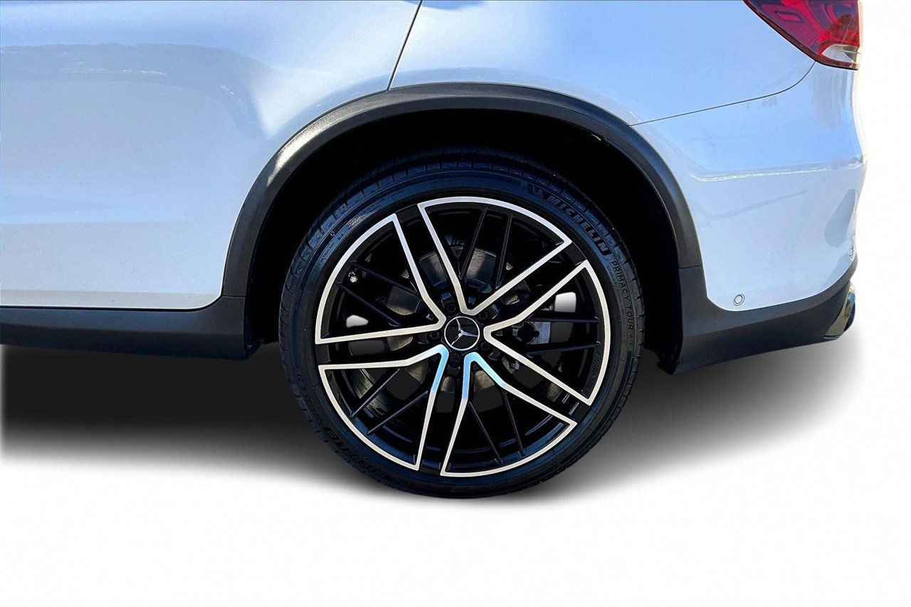 Used 2022 Mercedes-Benz GLC 43 AMG 4MATIC image 33