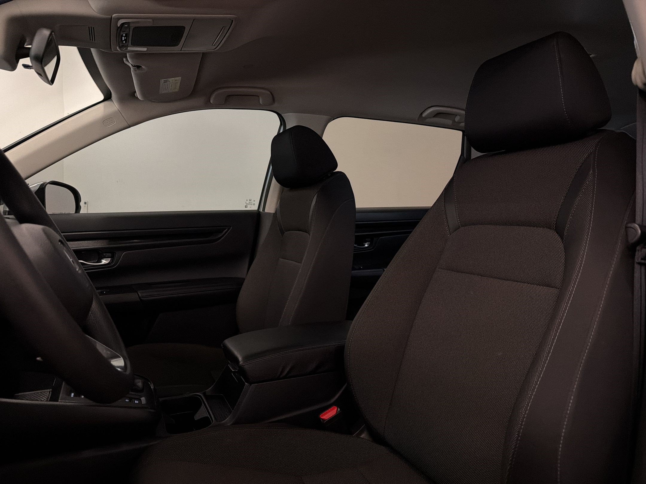 Used 2025 Honda CR-V LX image 5