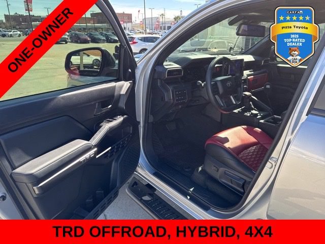 Certified 2025 Toyota 4Runner TRD Off-Road AWD/4WD image 9
