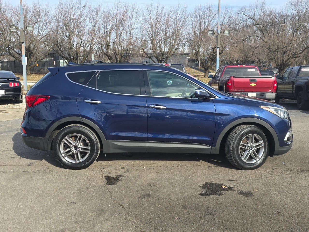 Used 2018 Hyundai Santa Fe Sport image 4