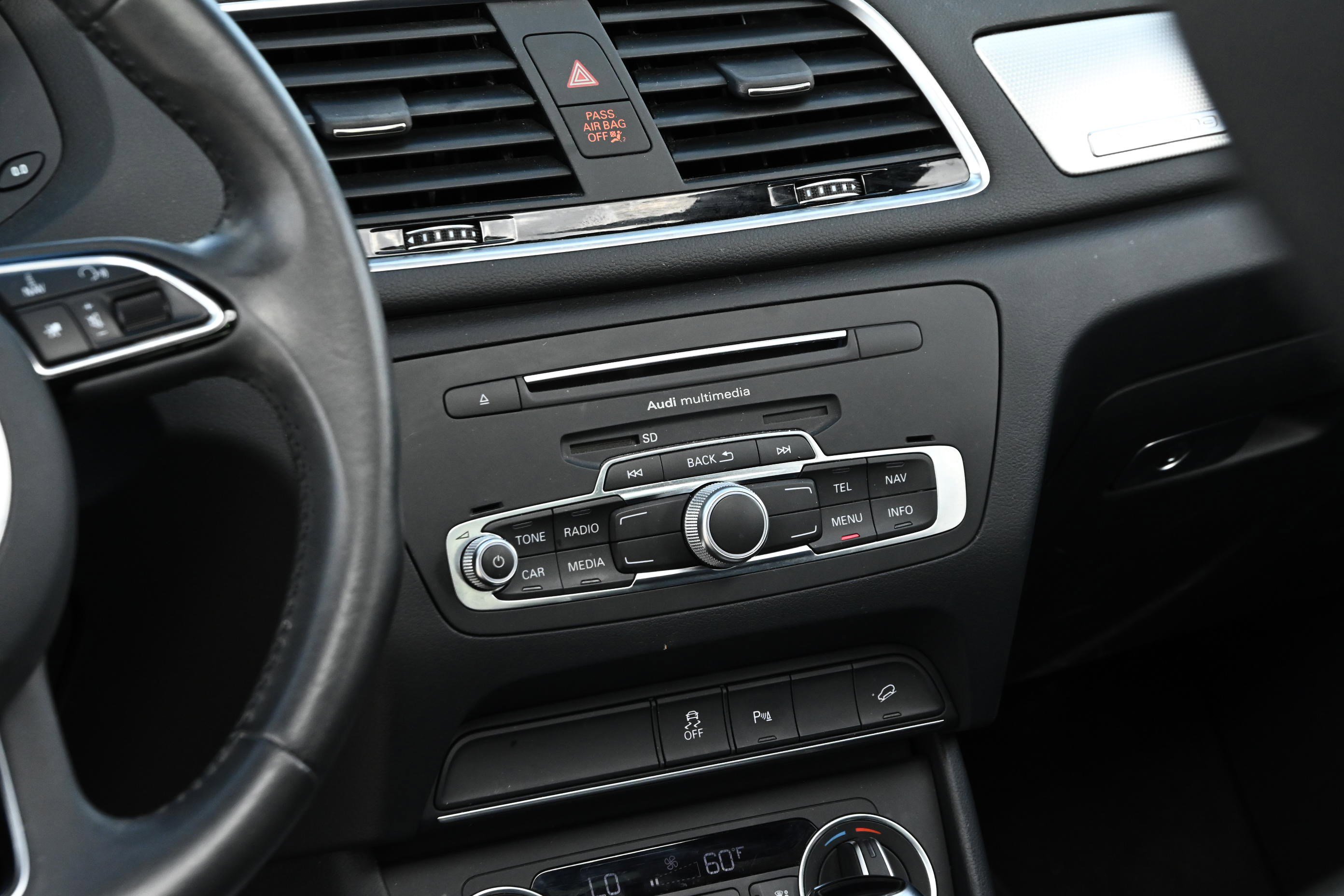 Used 2018 Audi Q3 2.0T Premium w/ Convenience Package image 20