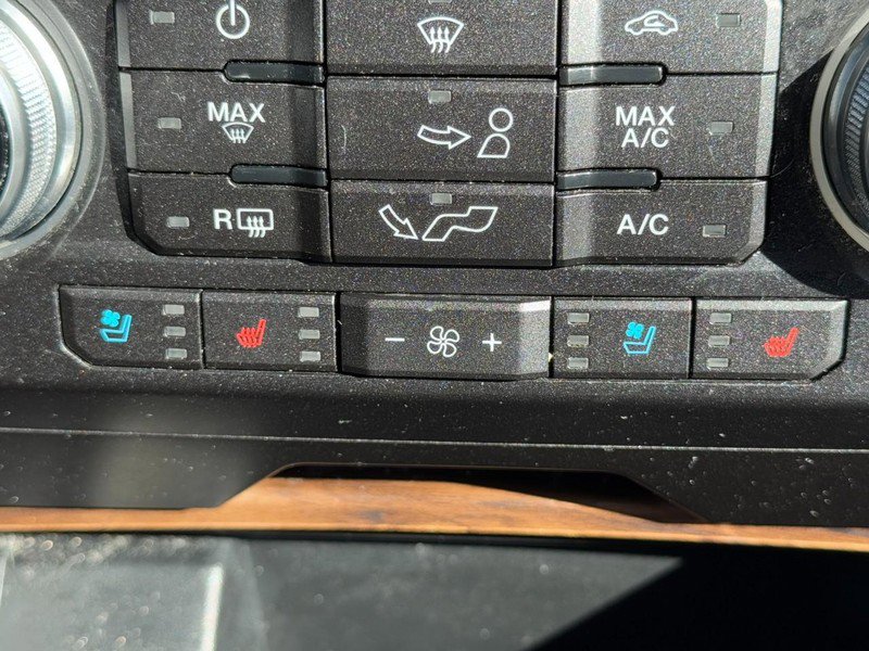 Used 2019 Ford F150 Lariat w/ Equipment Group 502A Luxury image 23